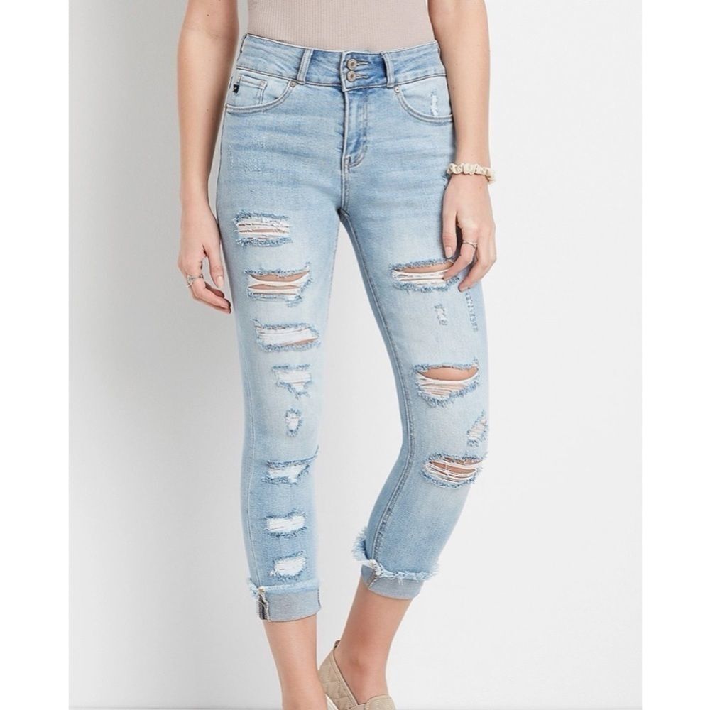 NWT KanCan Jeans Size 26 High Rise Ankle Distressed Cropped Light Wash